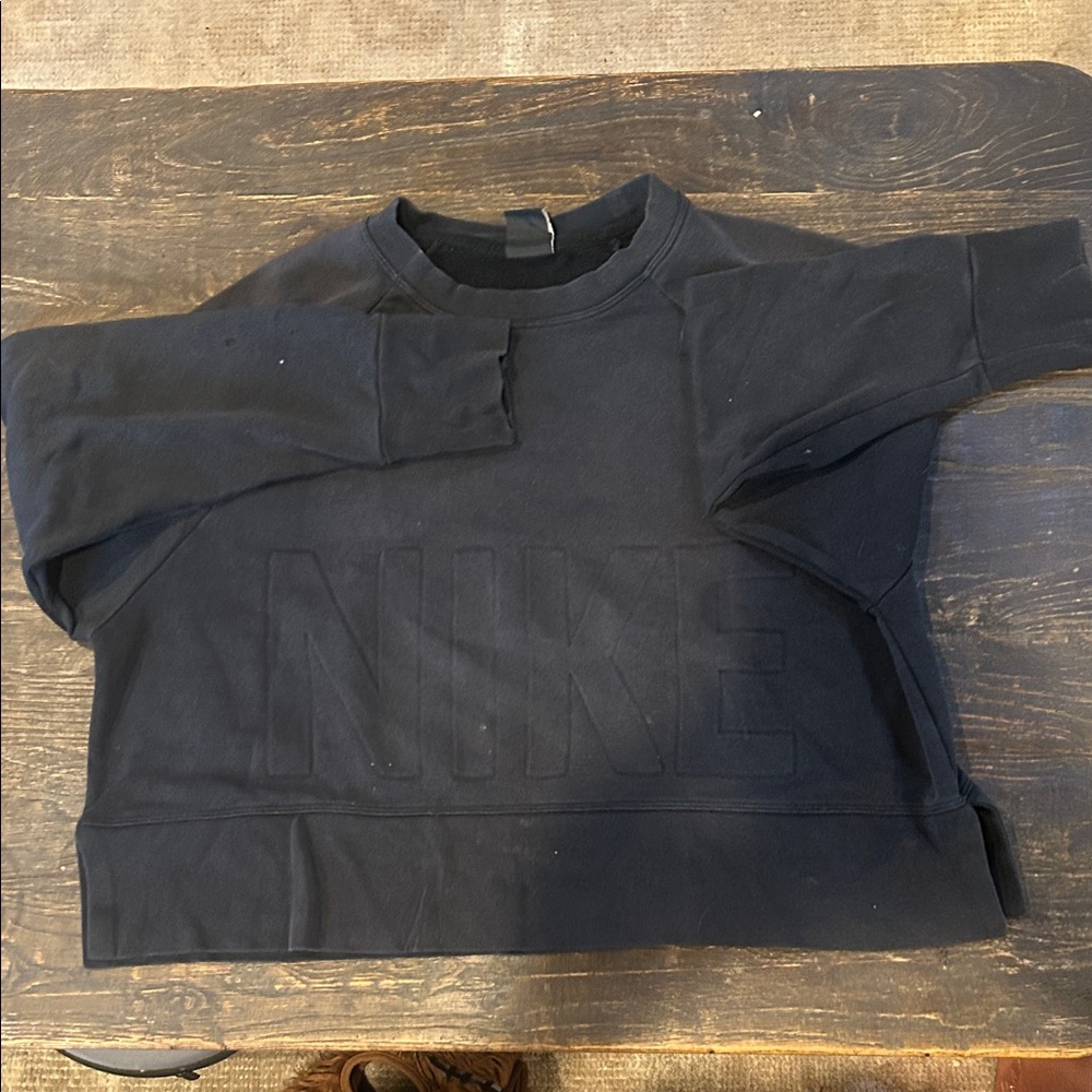 Nike Black Crewneck cropped Sweatshirt